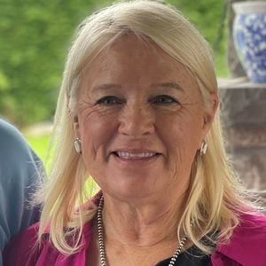 Meet your Posher, Lesa